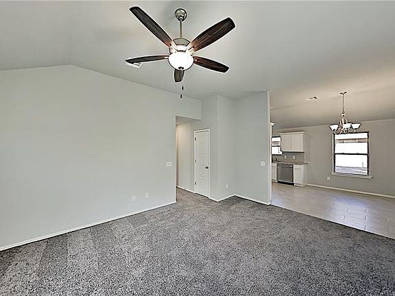 5th image of 19617 Brookeville Dr