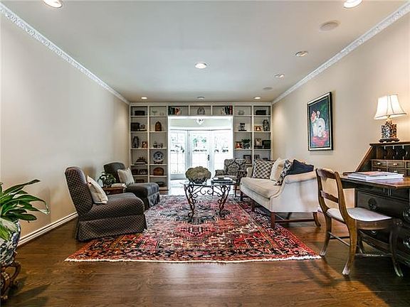 5th image of 4307 Glenaire Dr