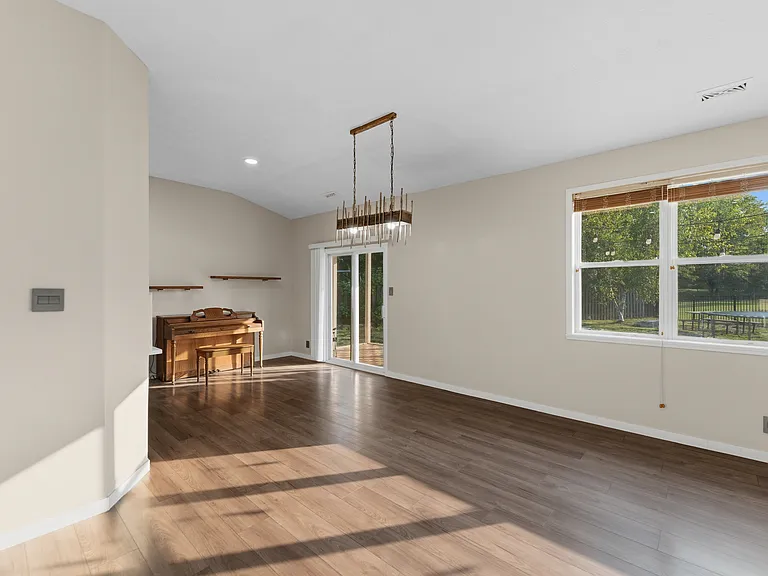15452 Heath Cir — Photo 25