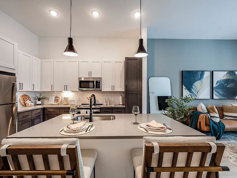 The Citizen at Waterset Luxury Apartments — Photo 13