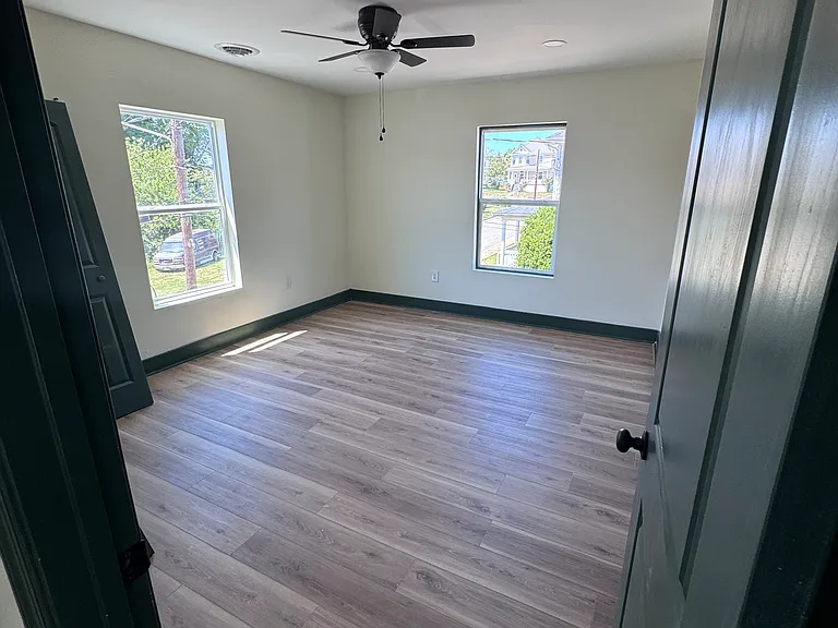1526 Early St — Photo 10