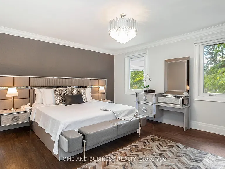 1335 Mississauga Rd — Photo 17