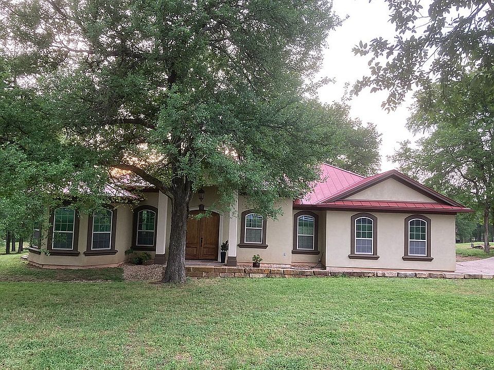 1st image of 107 Concho Dr