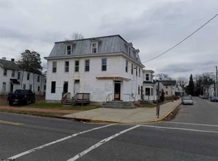 22-24 Walnut St, Salem, NJ 08079