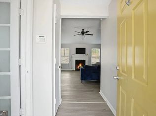 5420 Forest Downs Cir, College Park, GA 30349