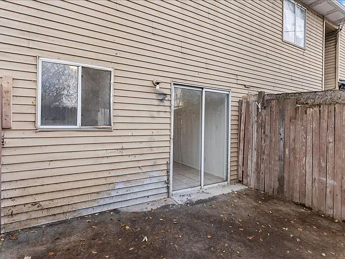 1211 W Iola Ave #6 — Photo 19