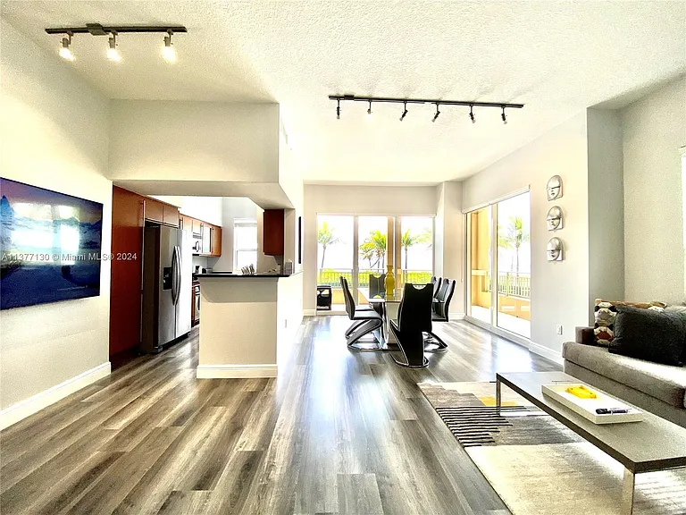 2080 S Ocean Dr #111 — Photo 13