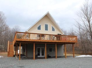 490 Towamensing Trl, Albrightsville, PA 18210