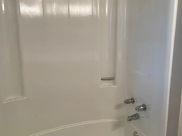 207 Mohican Cir — Photo 2