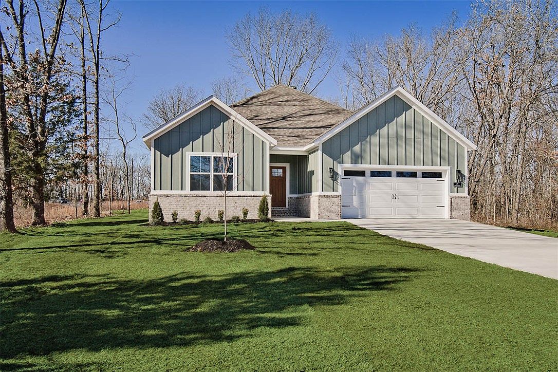 6 Tarland Ln
