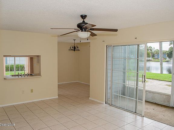 4th image of 4720 Lake Waterford Way APT 1-107