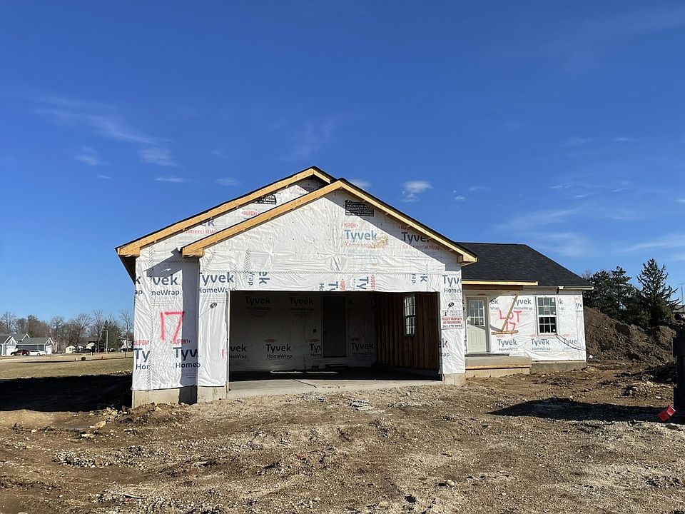 2nd image of 260 Phillips Ave