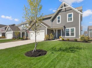 1042 Queen Bee Pl, Grove City, OH 43123