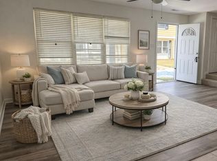 21 Locust Ct, Sicklerville, NJ 08081