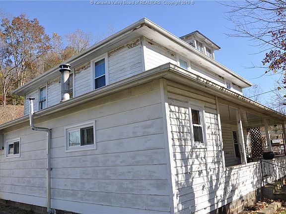 3rd image of 502 Hill Valley Dr