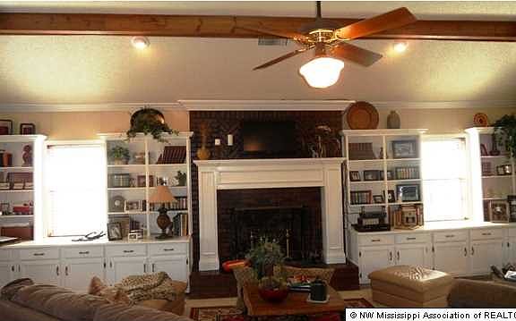 3rd image of 4215 Payne Parkway St