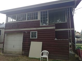 526 N 78th St, Seattle, WA 98103