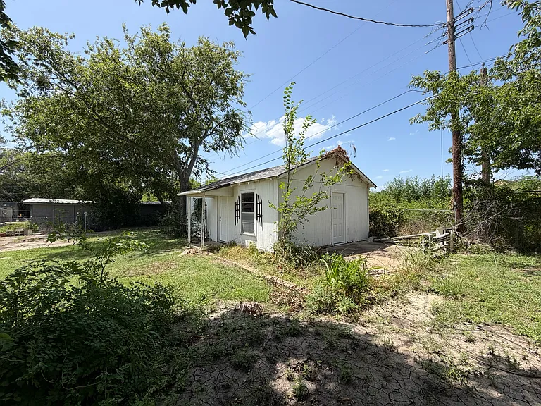 6812 Lakeside Dr — Photo 22