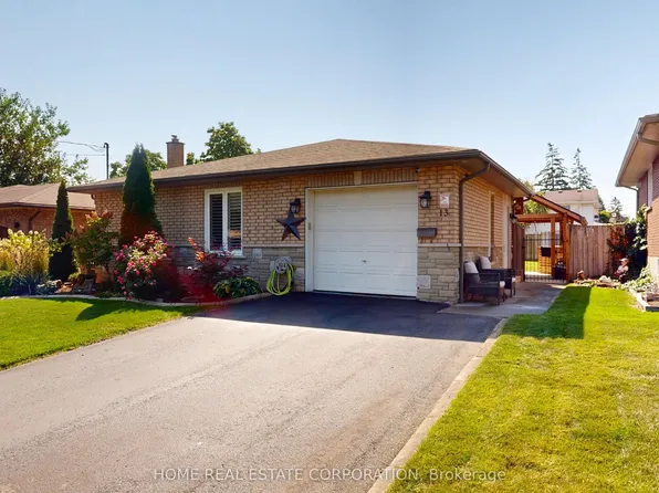 13 Rene Ln, Saint Catharines, ON L2P 3L3