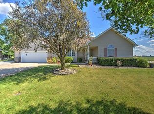 120 Briarwood St, Decatur, IL 62522