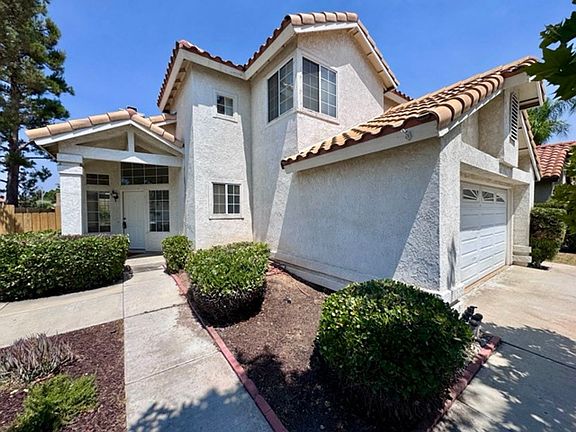 5th image of 39709 Garin Dr