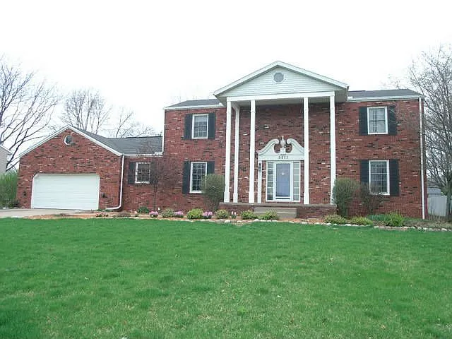 5511 N Sheridan Rd photo 1