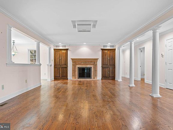 5th image of 753 Mustin Ln