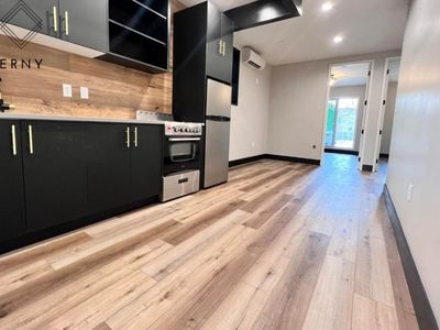 53 E 51st St, Brooklyn, NY, 11203