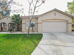 353 Falling Leaf Ln, Banning, CA 92220