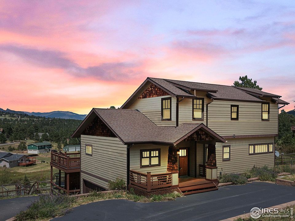 1st image of 511 Whispering Pines Dr