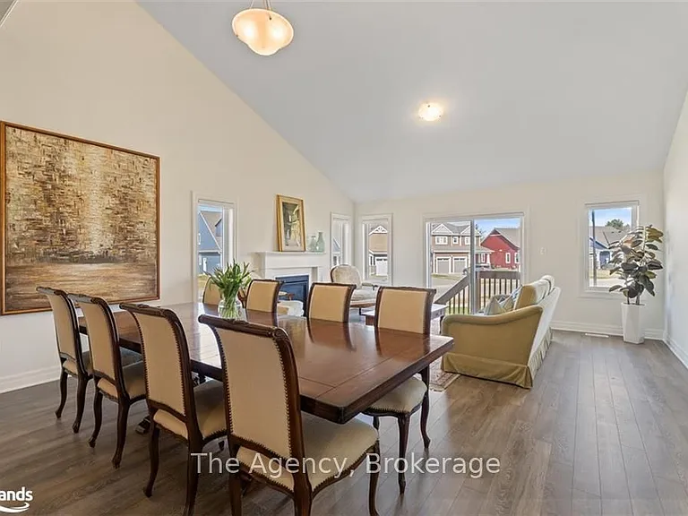 27 Stother Cres — Photo 15