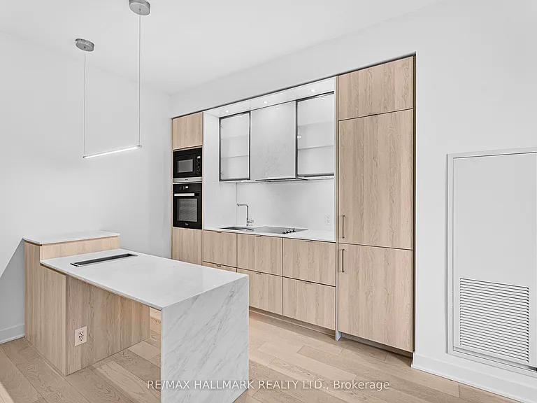 11 Yorkville Ave #3406 — Photo 11