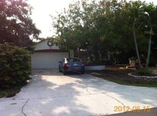 4480 E Alhambra Cir, Naples, FL 34103