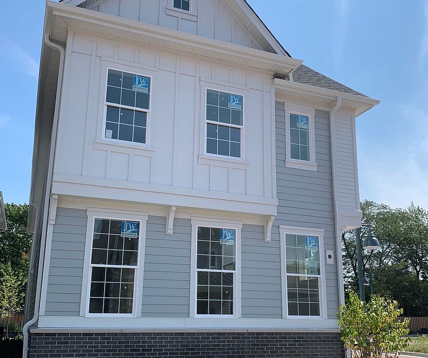 1st image of 1236 Parker Dr
