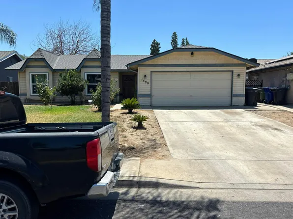 1590 E Gerald Ave, Dinuba, CA 93618