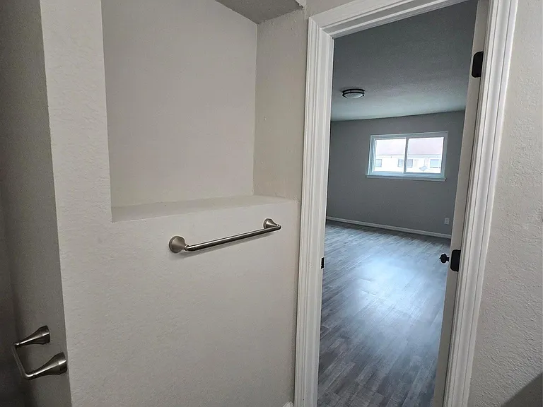 8355 Nairn St — Photo 10