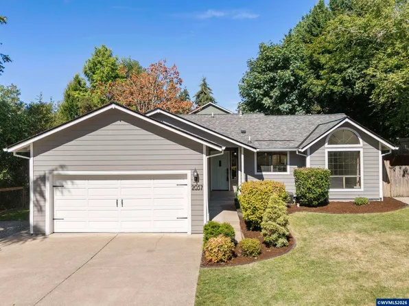 2057 Linwood St NW, Salem, OR 97304