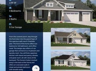 483 Kiddle Ln, Union Grove, WI 53182