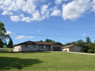 2043 Highway G71, Bussey, IA 50044