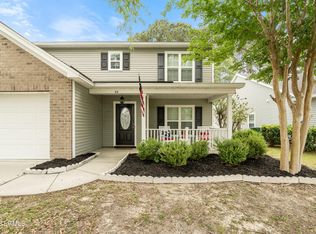 96 Shadow Moss Dr, Beaufort, SC 29906