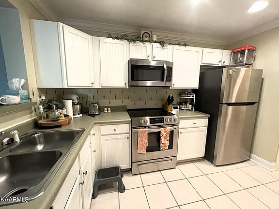 2nd image of 3934 Cherokee Woods Way APT 401