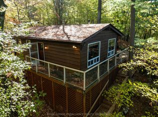 450 Brooks Point Rd, Rideau Lakes, ON K0G1E0