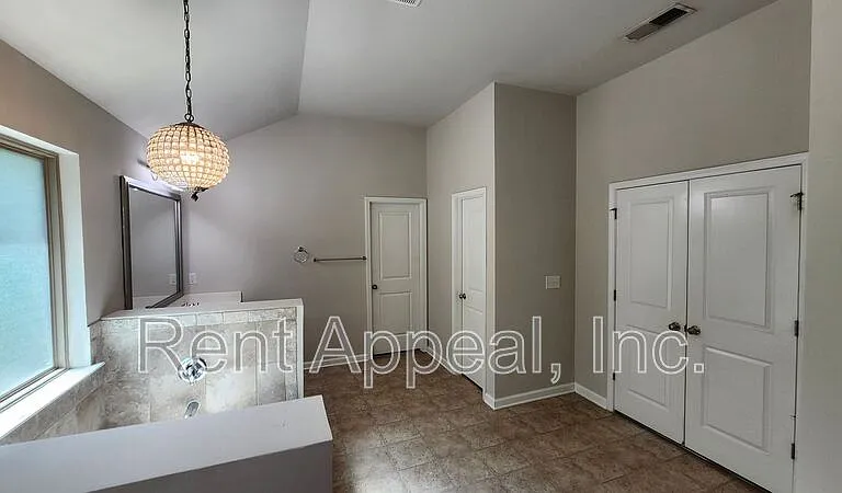 3523 Woodshade Dr — Photo 13