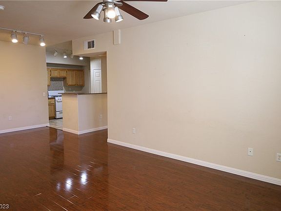 4th image of 9975 Peace Way Unit 1135