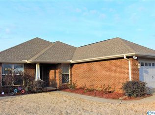 29831 Crockett Run Ln, Harvest, AL 35749