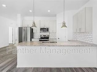 5207 30th St SW, Lehigh Acres, FL 33973