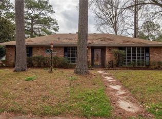 2903 Salem Dr, Shreveport, LA 71118