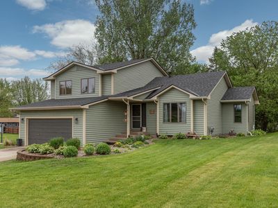 214 6th St NE, Byron, MN, 55920