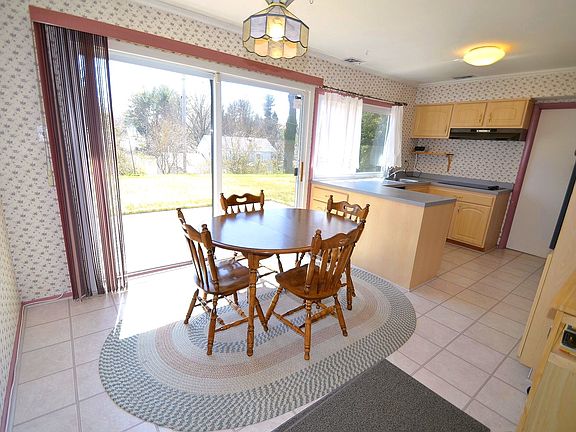 Dining Area off Kitchen