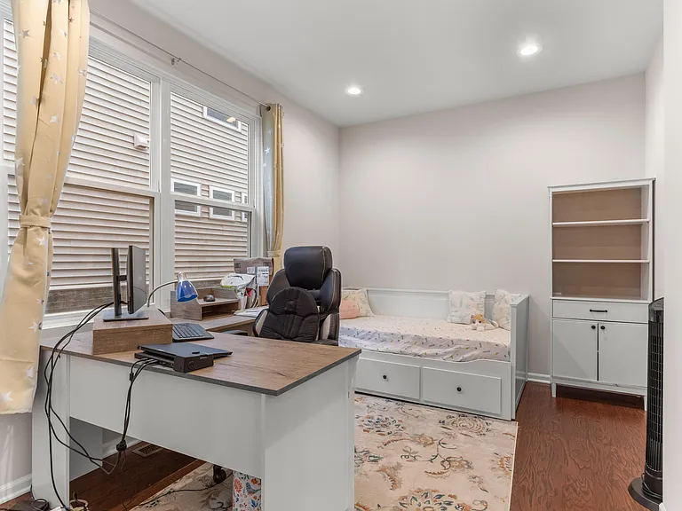 2825 Dillon Dr — Photo 19